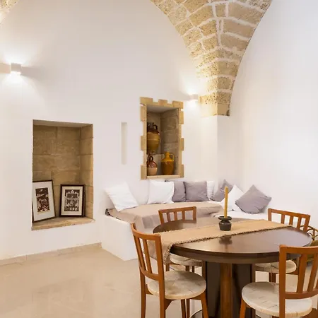Apartahotel Dimora S 3*