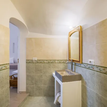 Dimora S Apartahotel